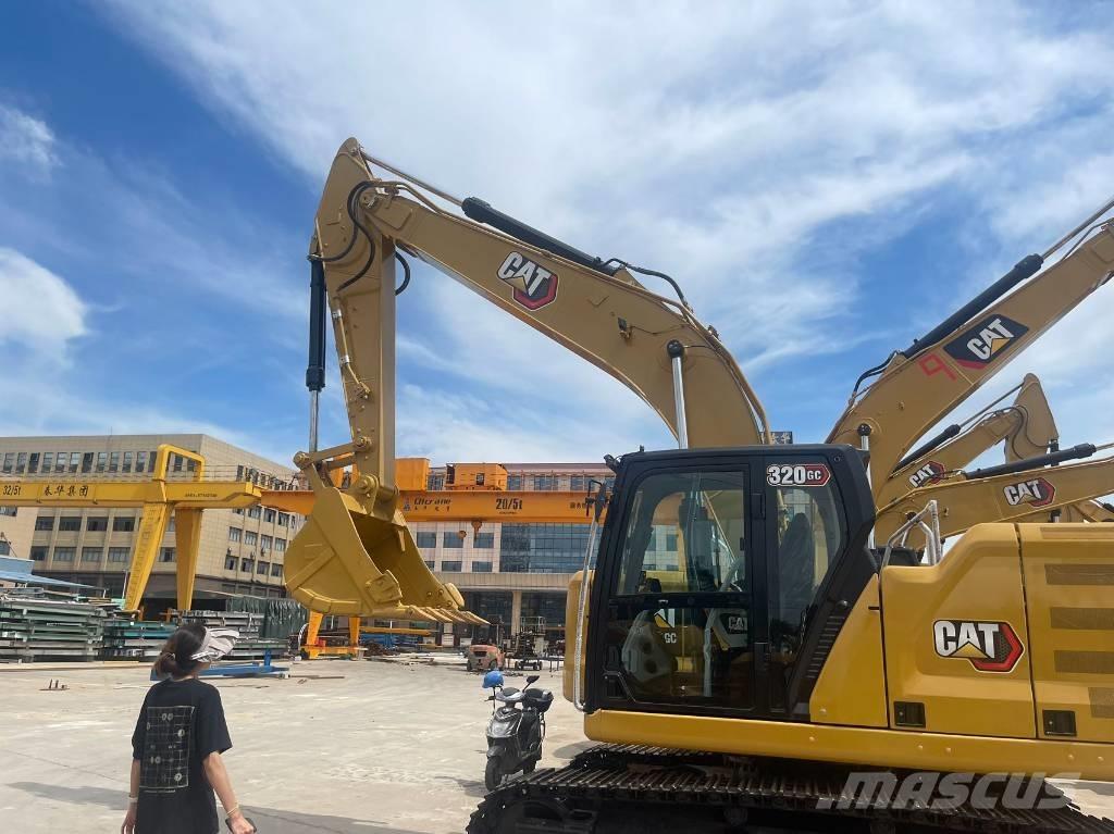 CAT 320GC Pelle sur chenilles