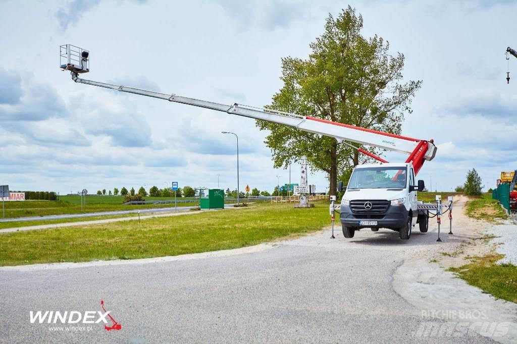Multitel MTE 270 Camion nacelle
