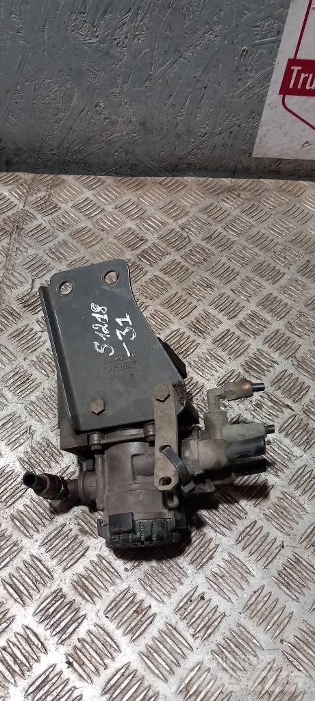 Scania R 440    1879275 Freins