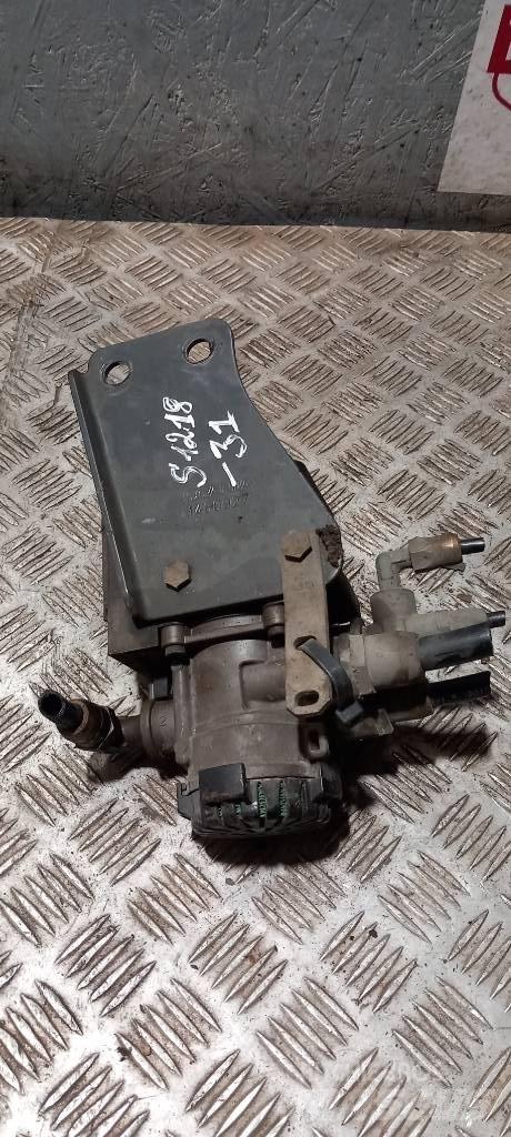 Scania R 440    1879275 Freins