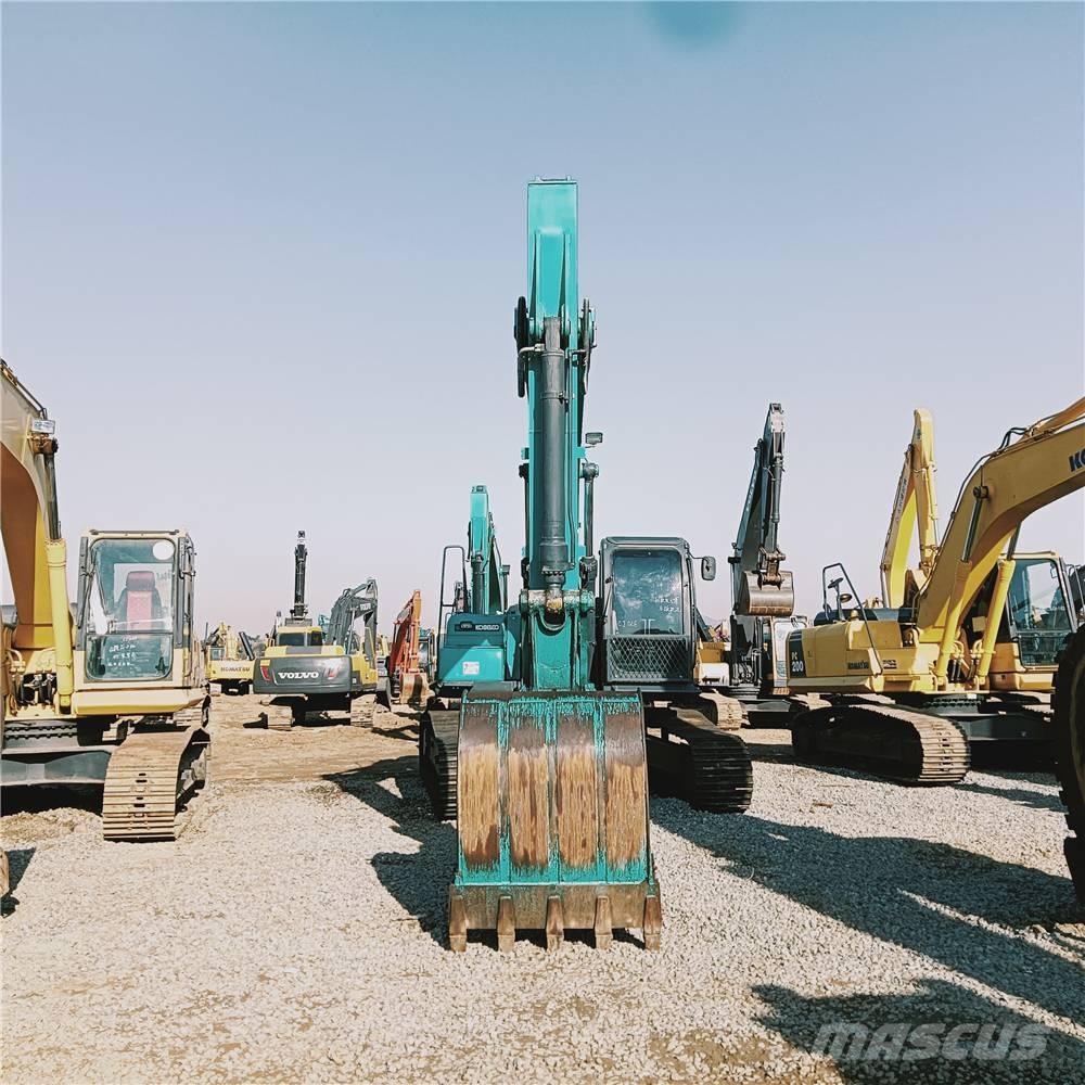 Kobelco SK260D Pelle sur chenilles