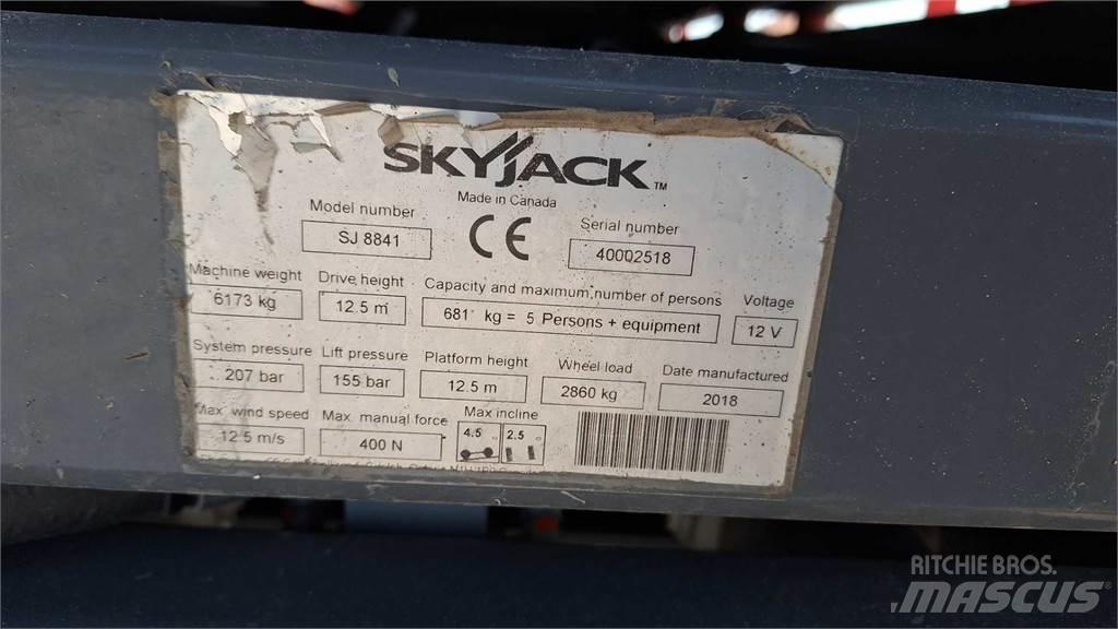 SkyJack 8841RT Nacelle ciseaux