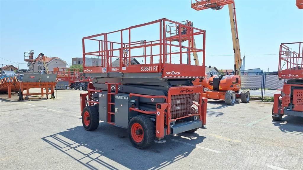 SkyJack 8841RT Nacelle ciseaux