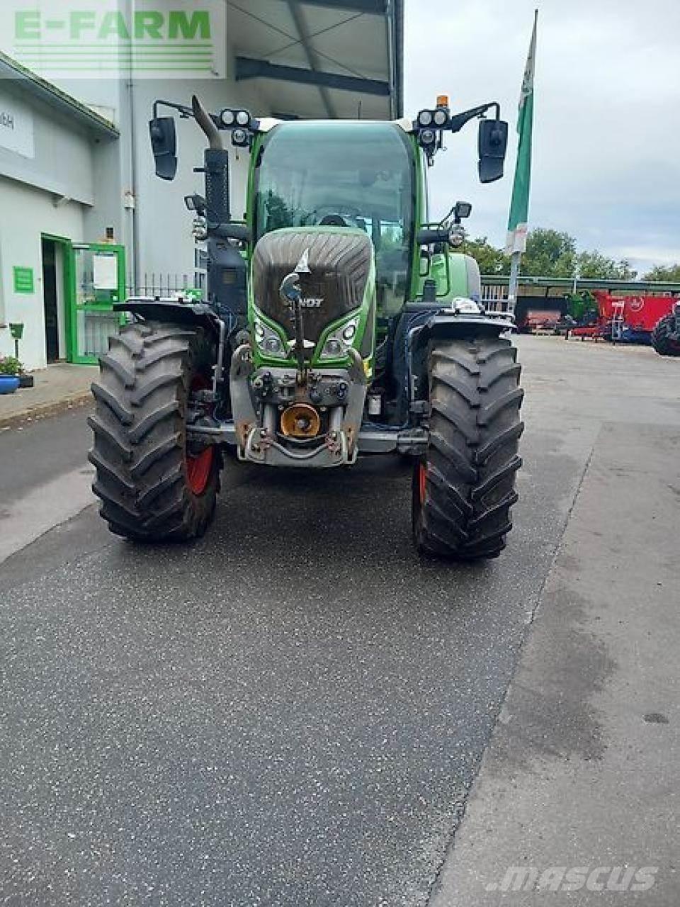 Fendt 724 vario s4 Tracteur