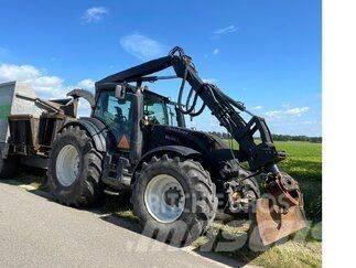 Valtra T 214 D Tracteur