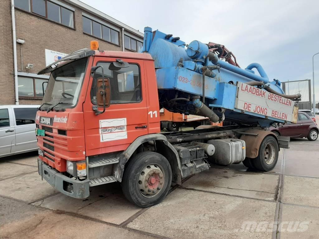 Scania kolkenzuiger Camion aspirateur, Hydrocureur