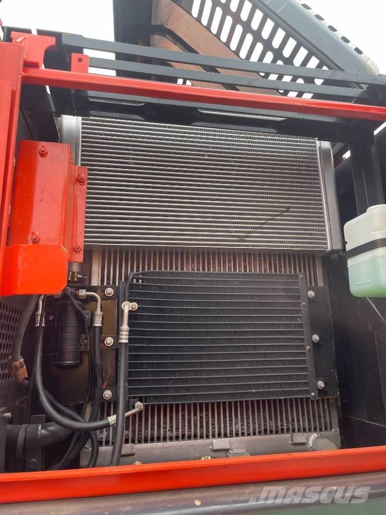 Doosan DX225LCA Pelle sur chenilles