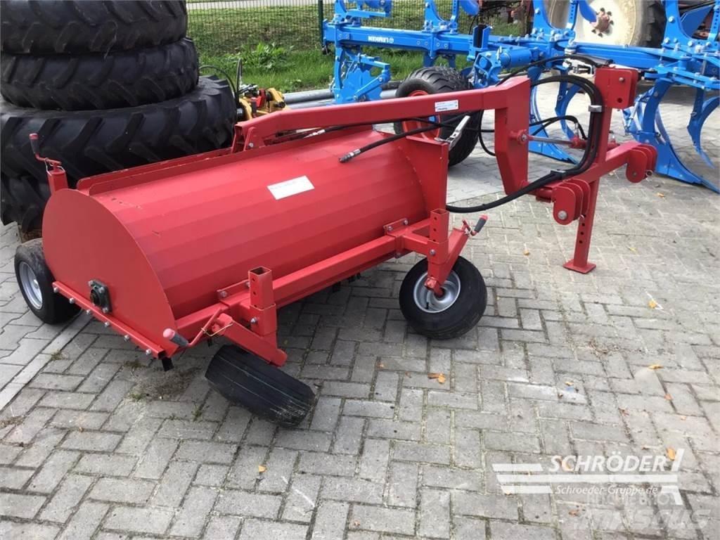  ERDBEERENTRANKER Planteuse