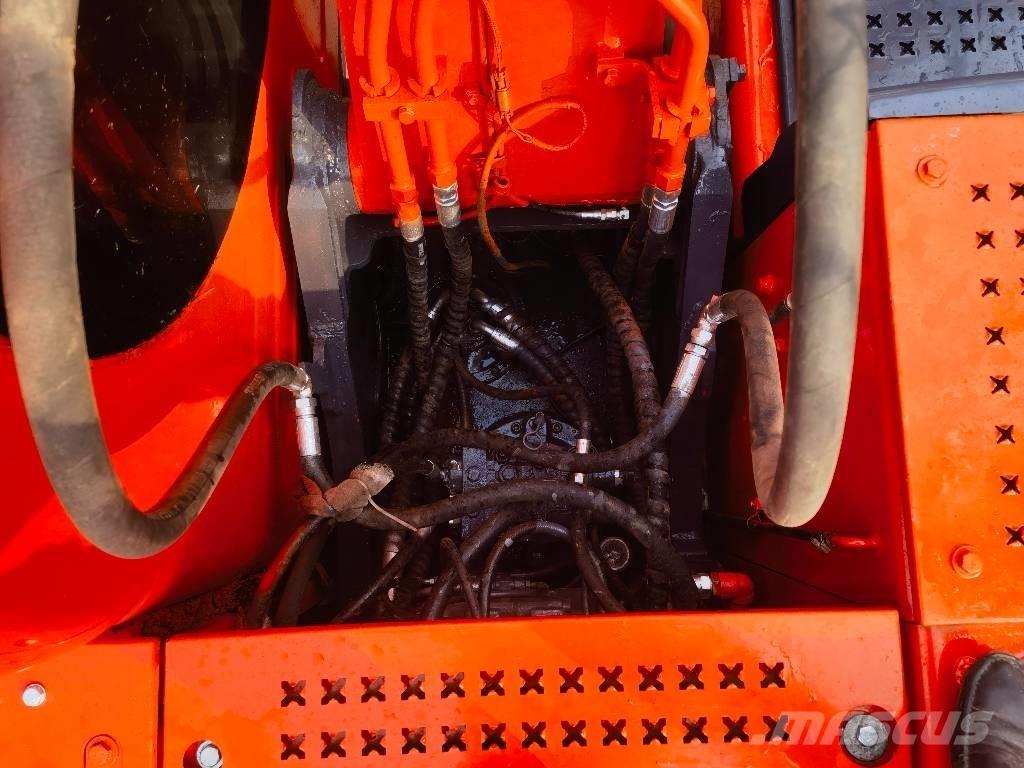 Doosan DX140LC-9C Pelle sur chenilles
