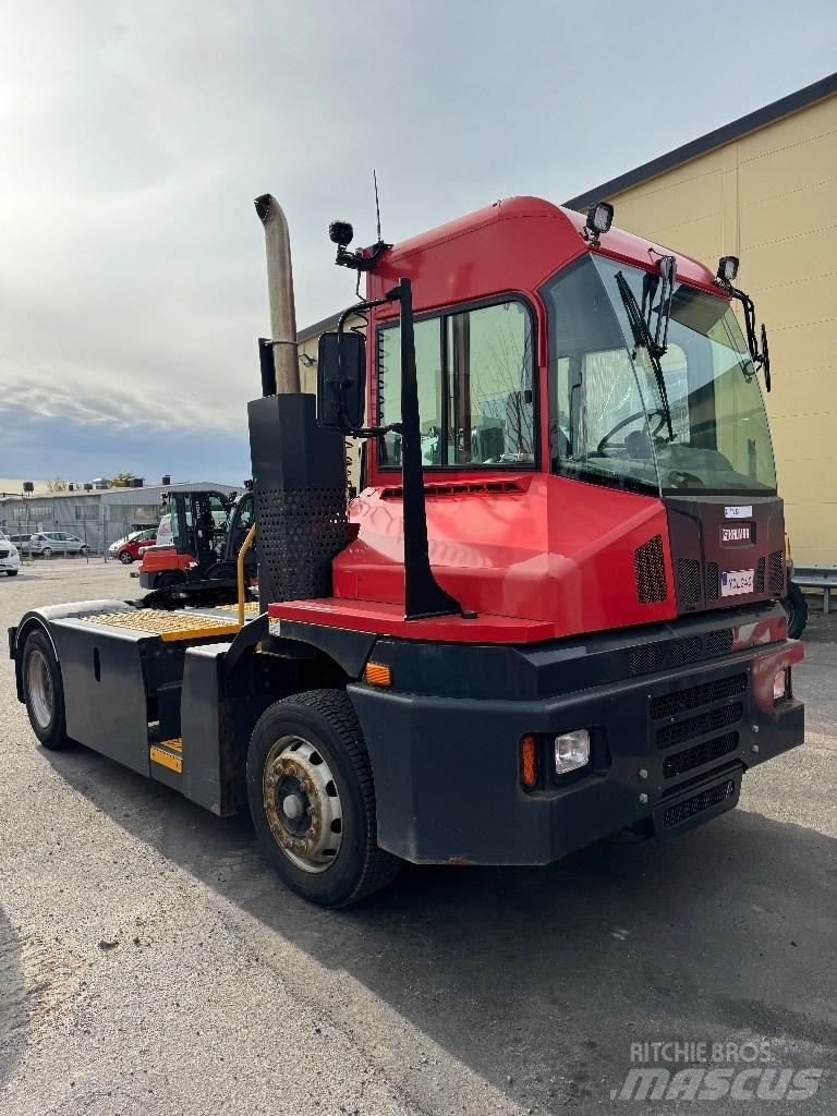 Kalmar T2 Chariot remorqueur