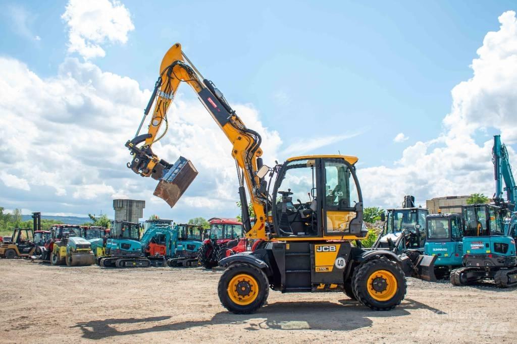 JCB Hydradig 110 W Pelle sur pneus