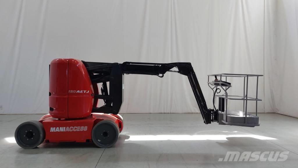 Manitou 120 AET J Nacelles articulées