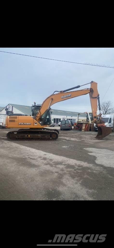 CASE 210C Pelle sur chenilles