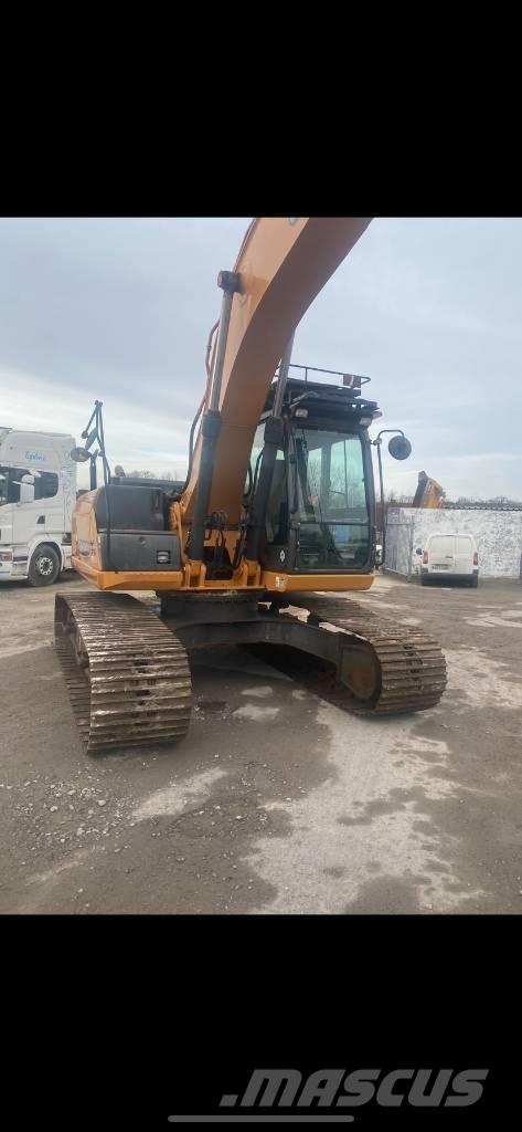 CASE 210C Pelle sur chenilles