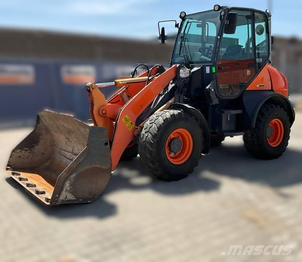 Komatsu WA 80-6 Chargeuse sur pneus