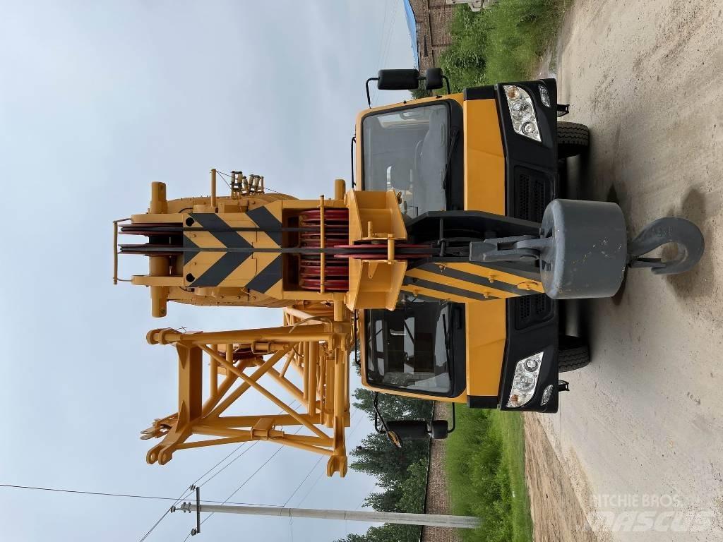XCMG QY130K-1 Grues tout terrain
