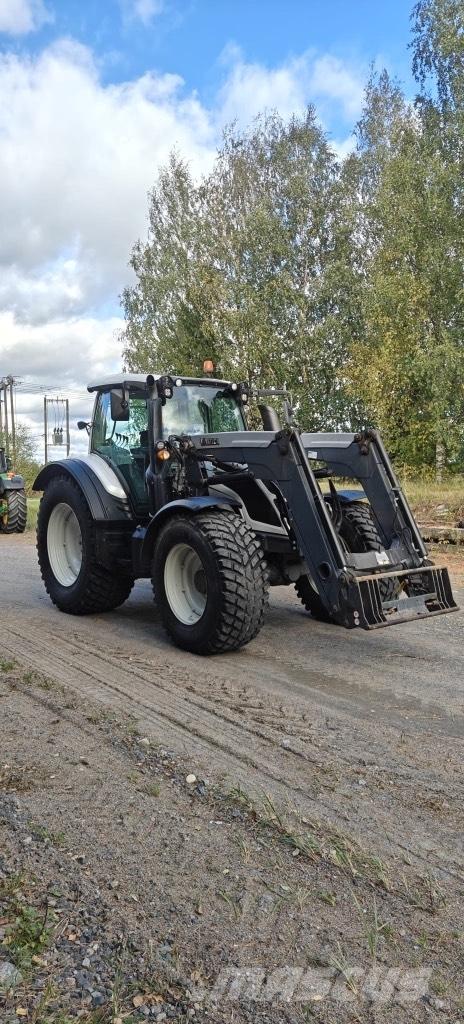 Valtra N 154 A Tracteur