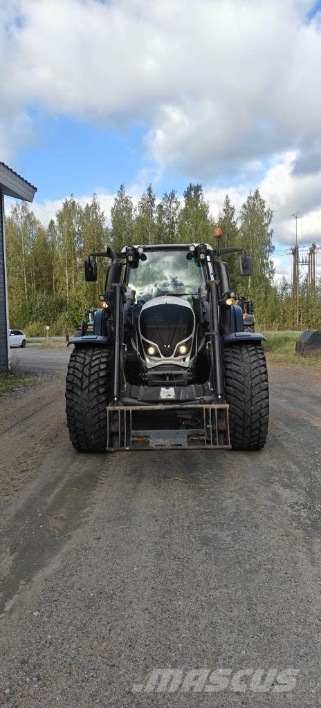 Valtra N 154 A Tracteur