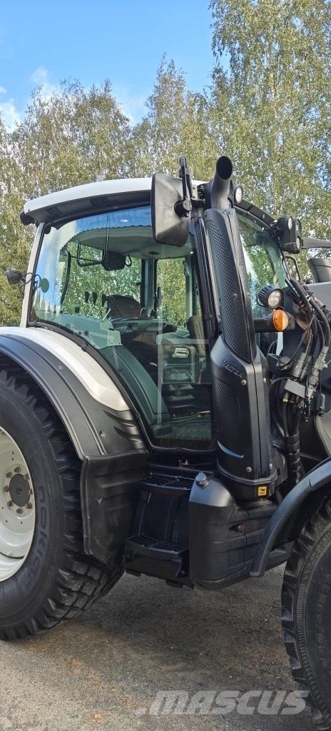 Valtra N 154 A Tracteur