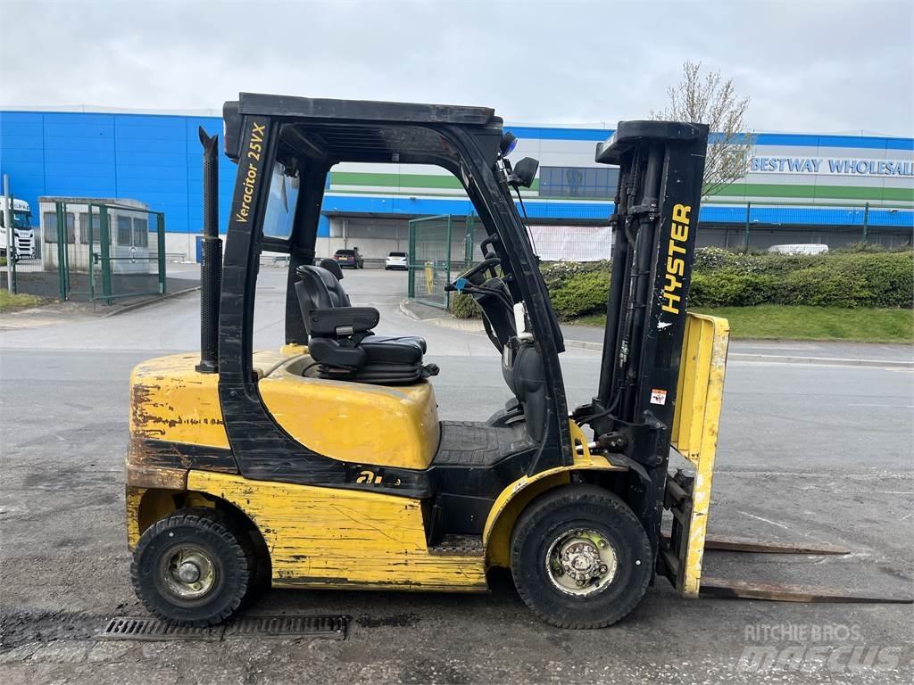 Yale GDP25VX Chariots diesel