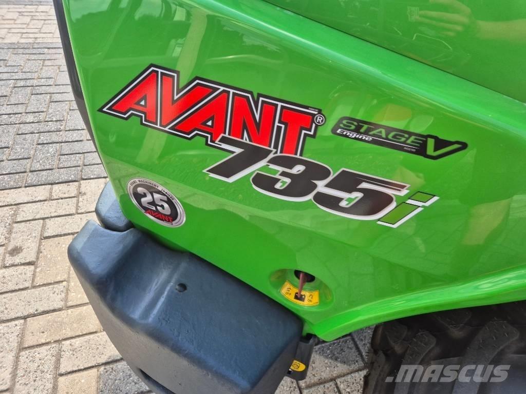 Avant 735i Mini chargeuse
