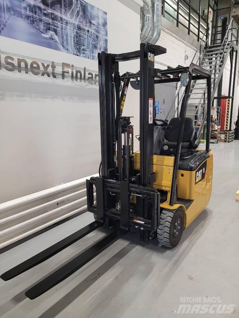 CAT EP15PNT Chariots élévateurs électriques