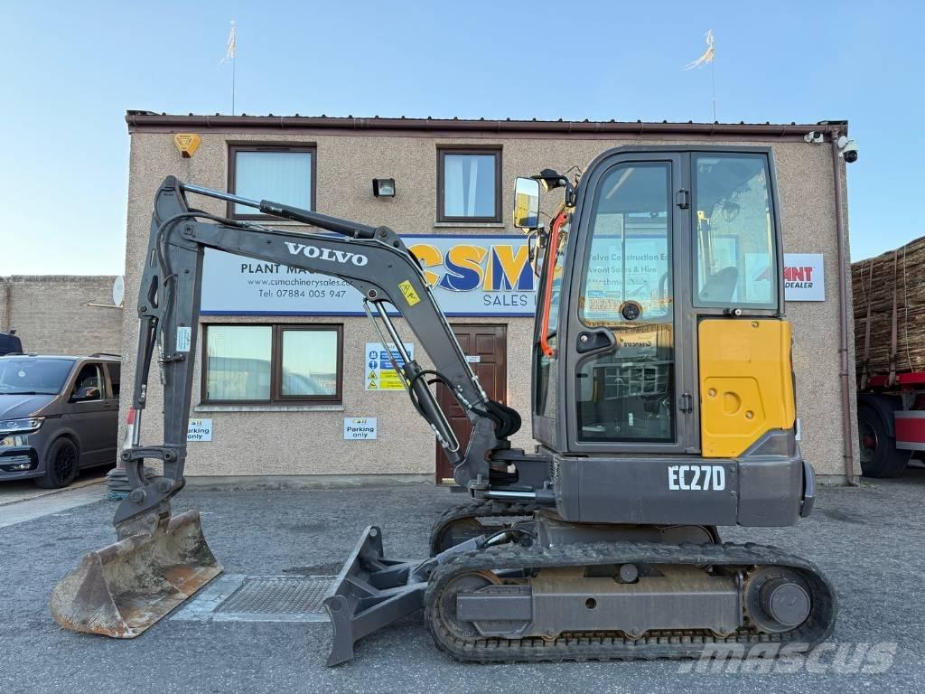 Volvo EC 27 D Mini pelle < 7t