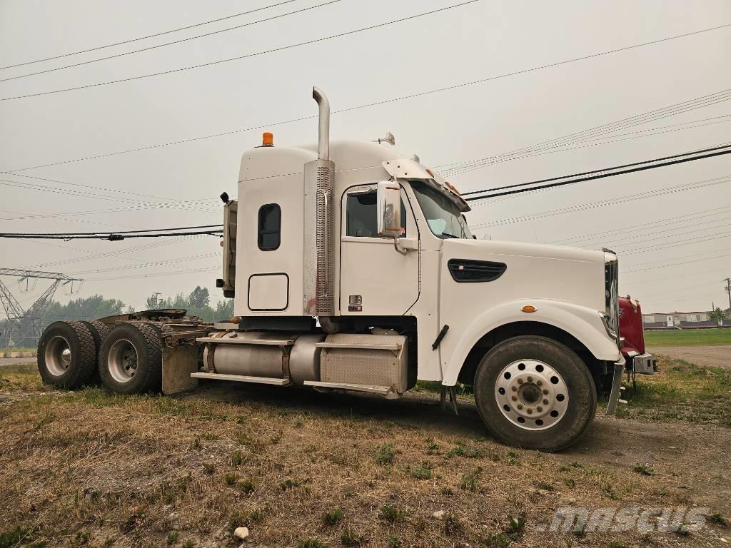 Freightliner 122 SD Tracteur routier