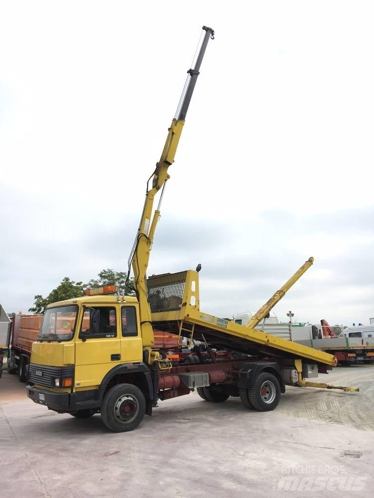 Iveco 135-17 Camion porte engin