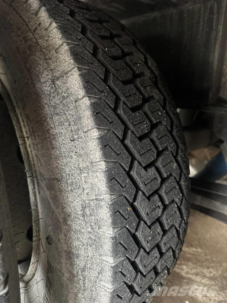 Broshuis jumbo Semi remorque plateau ridelle