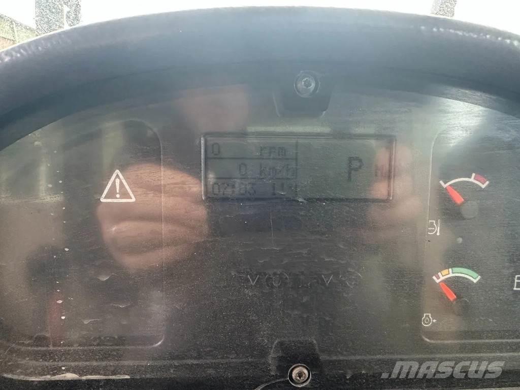 Volvo G 930 Niveleuse