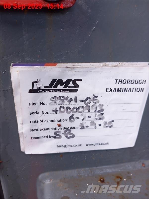 SkyJack SJ 8841 RT Nacelle ciseaux