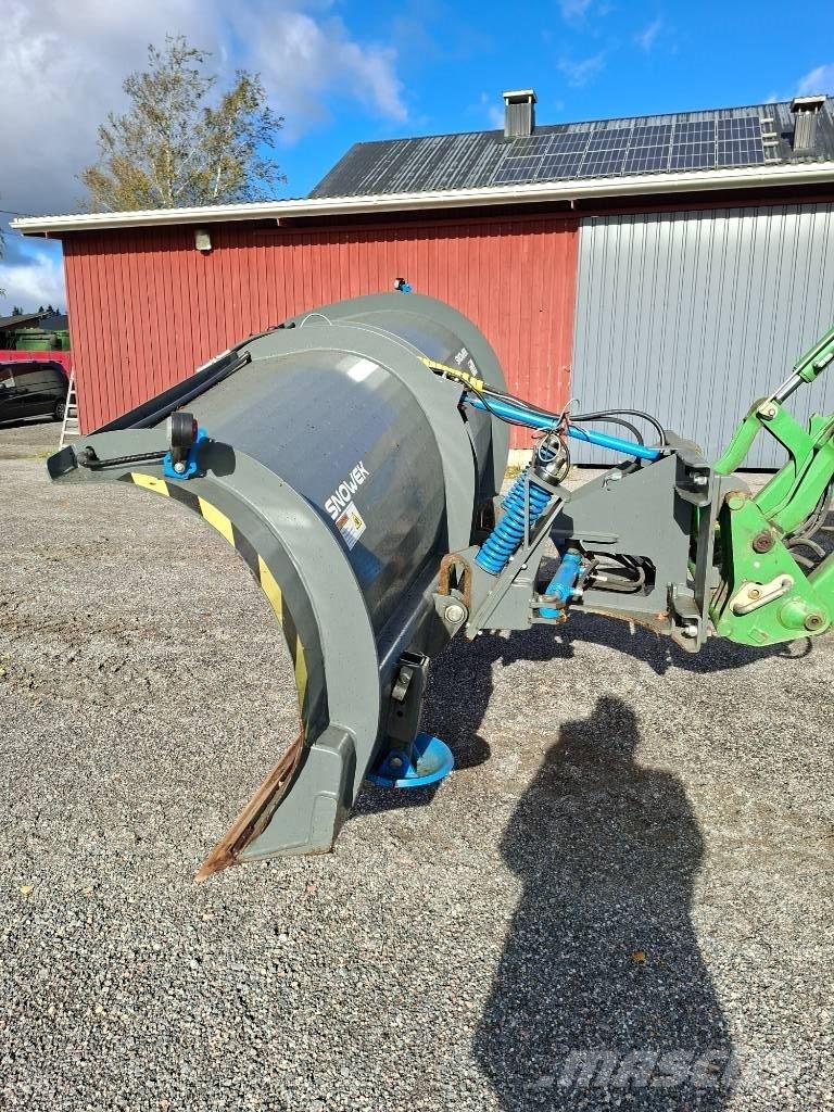 Snowek Alueaura Chasse neige