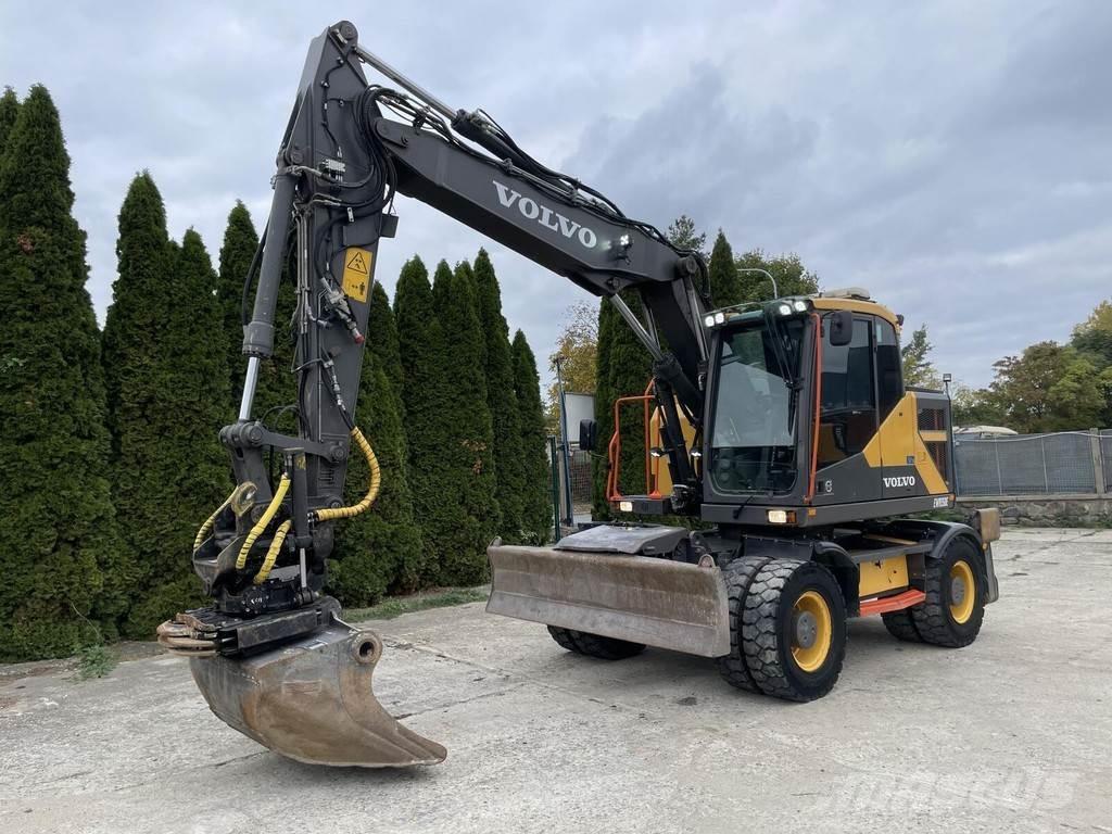 Volvo EWR150 E Pelle sur pneus