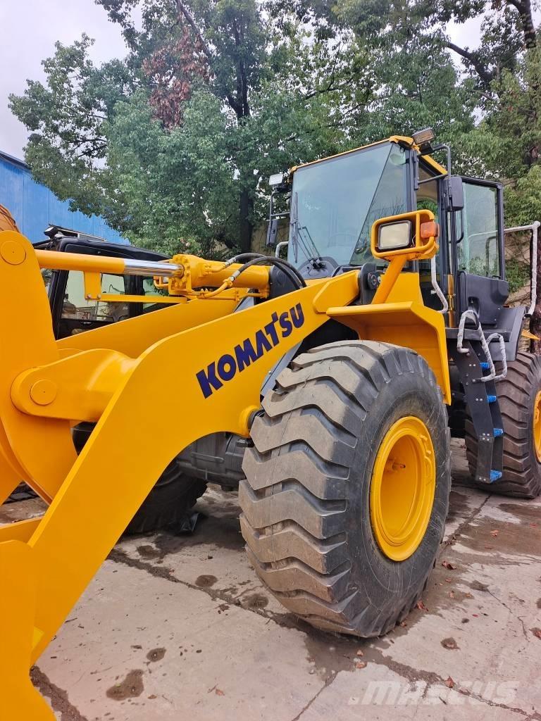 Komatsu WA 380 Chargeuse sur pneus