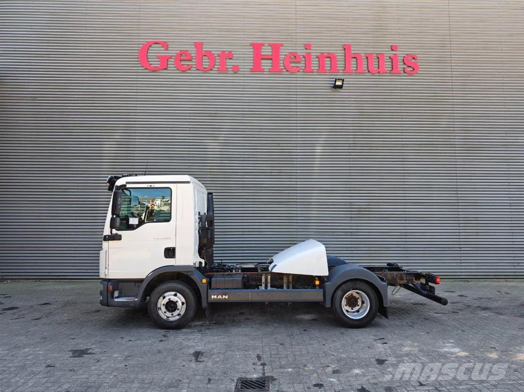 MAN TGL 8.220 4x2 Châssis cabine