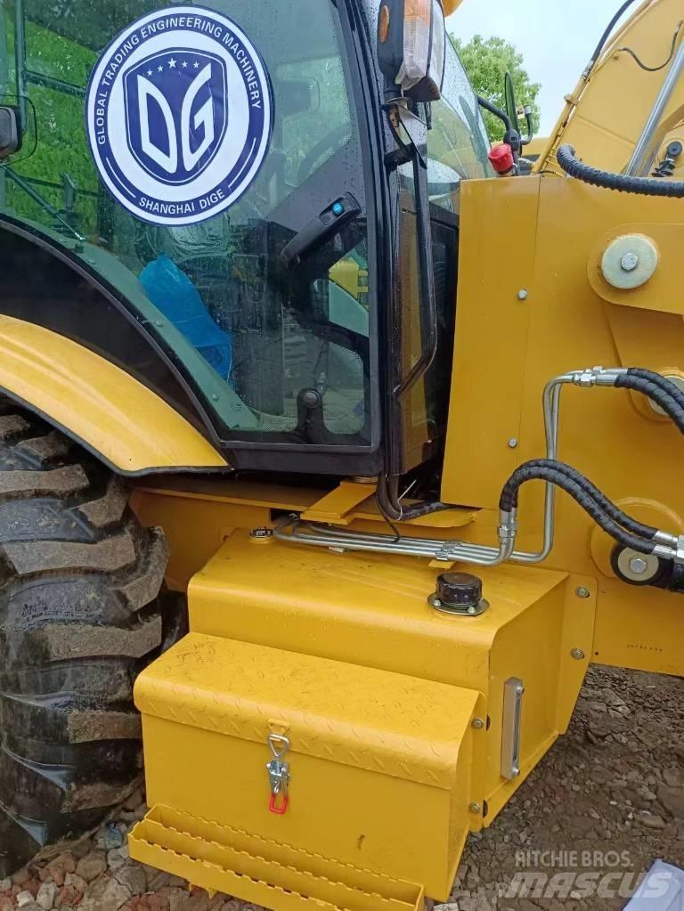 CAT 420 F Tractopelle