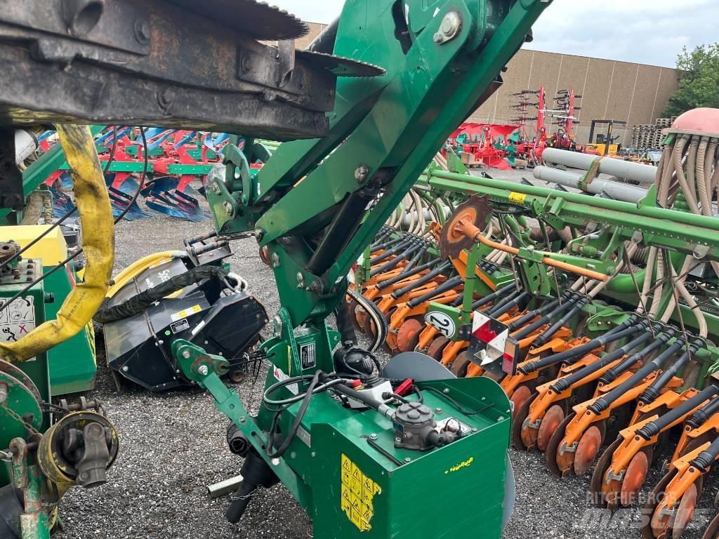 Spearhead Twiga 320 Epareuse