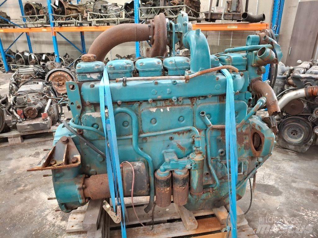 Volvo TD100A Moteur