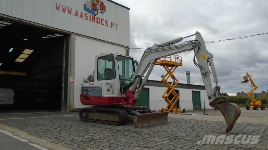 Takeuchi TB 235 Mini pelle < 7t