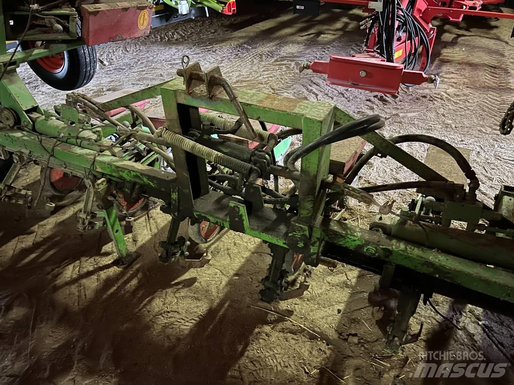  Monozentra 12 rk Semoir de précision