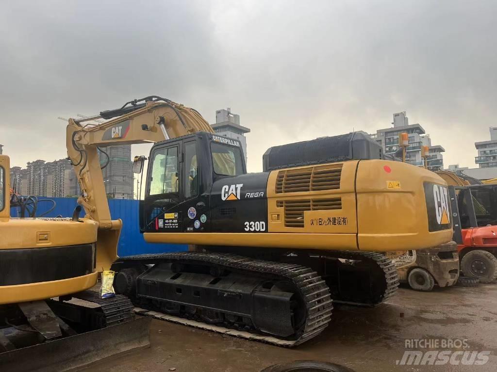 CAT 330 D Pelle sur chenilles