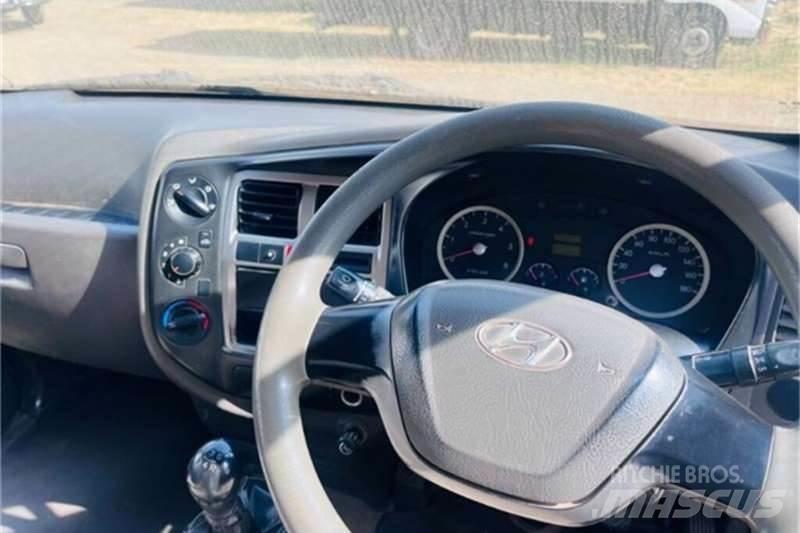 Hyundai H-100 Autre camion