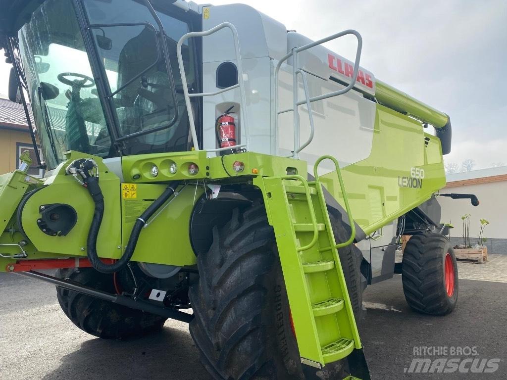 CLAAS Lexion 650 Moissonneuse batteuse