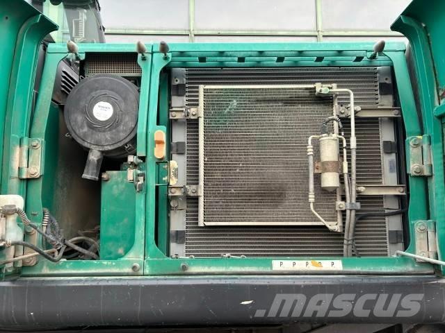 Volvo EW 160 C Pelle sur pneus