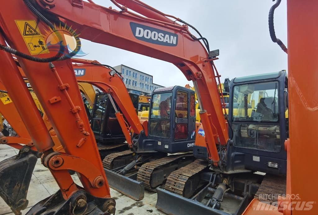 Doosan DH55 Pelle sur chenilles