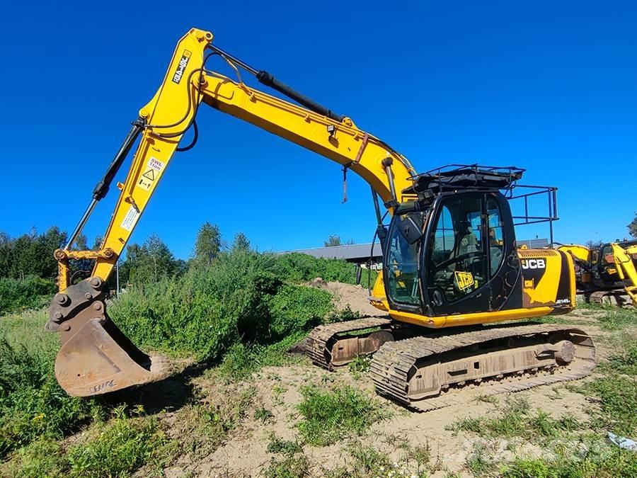 JCB JS145 LC Pelle sur chenilles