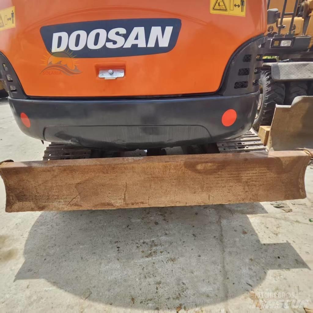 Doosan DH 60-7 Mini pelle < 7t