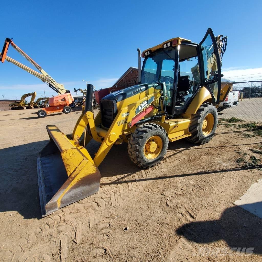 CAT 420 E Tractopelle