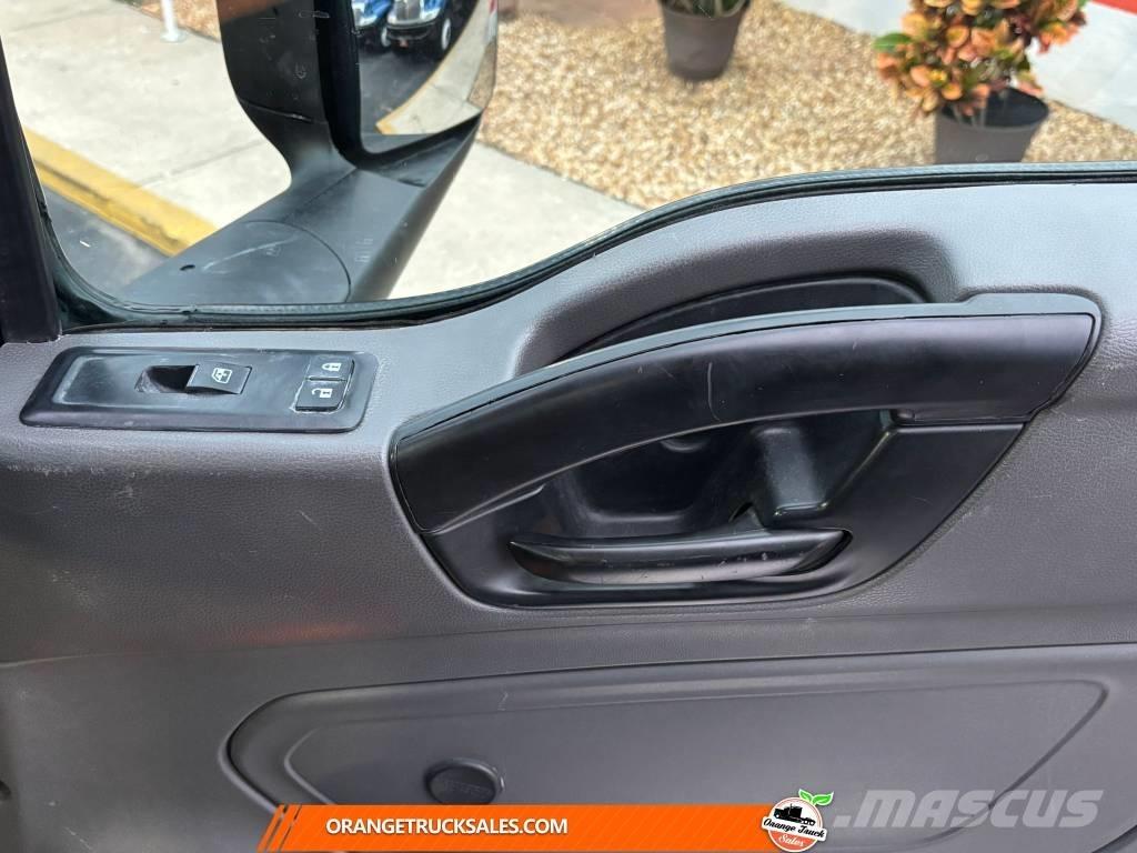 International LT 625 Motrici cisterna